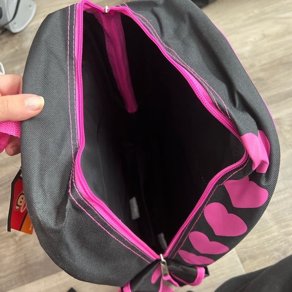 DO NOT PURCHASE IT WONT ALLOW ME TO DELETE LISTING - Picture 4 of 4